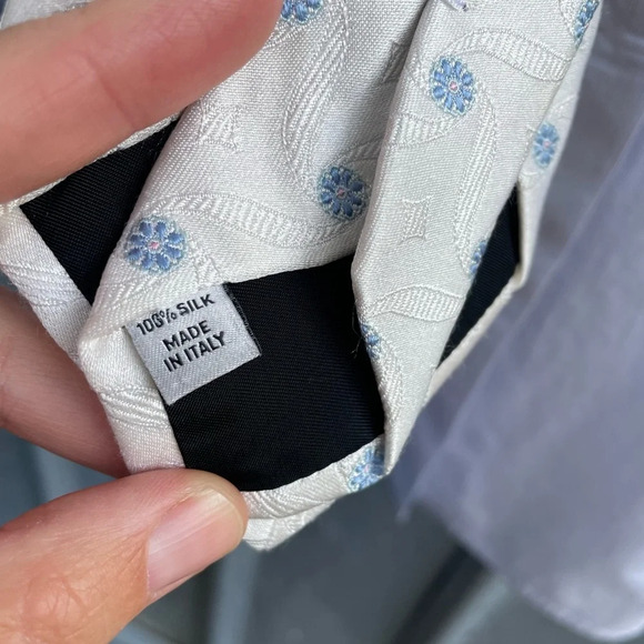 Valentino Floral Brocade Silk Tie - Picture 5 of 7